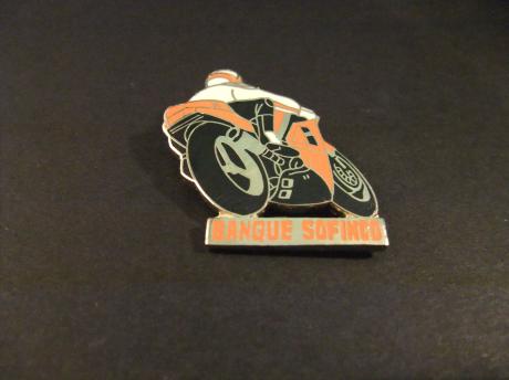 Suzuki 500 cc GP Superbike racer ( sponsor Banc Sofinco) oranje motor naar rechts